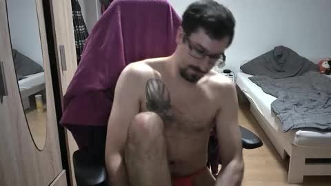 Snapshot of dan_the_man405 chatting on 20, 12, 2025 King Dan online show from 20, 12, 2025