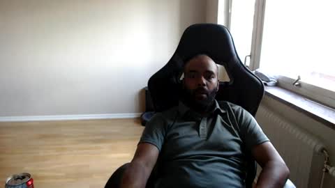 Snapshot of dan_the_man43 chatting on 18, 6, 2026 dan_the_man43 online show from 18, 6, 2026