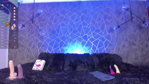 Snapshot of danaandthamaraangels chatting on 7, 1, 2026 online show from 7, 1, 2026