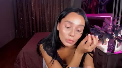 Snapshot of danamiers chatting on 3, 11, 2025 DanaMiers online show from 3, 11, 2025