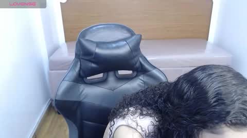 Danatella  online show from 15, 12, 2025