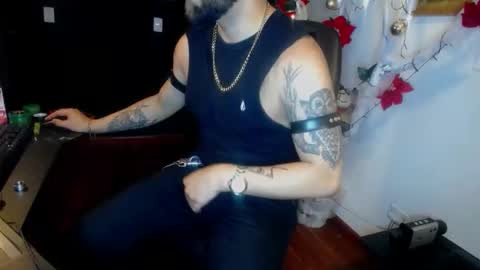 danbury online show from 22, 12, 2025