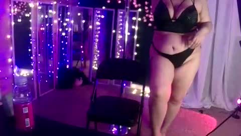 Snapshot of danceswithpleasers94 chatting on 9, 1, 2026 danceswithpleasers94 online show from 9, 1, 2026