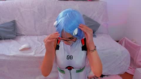 Snapshot of danessacronin chatting on 7, 4, 2026 Danesa online show from 7, 4, 2026