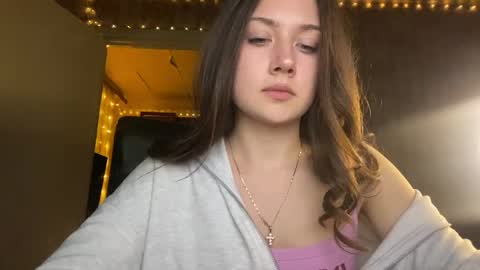 Snapshot of dangerous_softness chatting on 15, 4, 2026 dangerous_softness online show from 15, 4, 2026