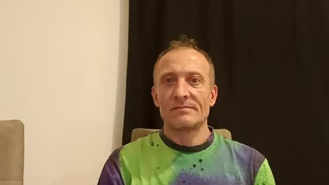 Snapshot of dani517052 chatting on 4, 8, 2026 Daniii online show from 4, 8, 2026
