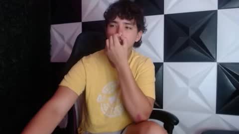 dani_cumboy online show from 5, 1, 2025