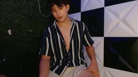 dani_cumboy online show from 20, 2, 2025