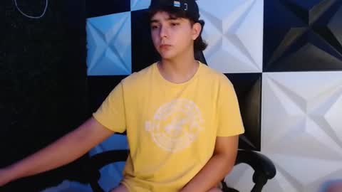 dani_cumboy online show from 27, 2, 2025