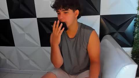 dani_cumboy online show from 19, 10, 2025