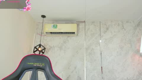 dani_lue online show from 6, 3, 2026