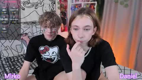 Snapshot of dani_mur chatting on 24, 10, 2025 Daniel online show from 24, 10, 2025