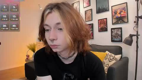 Snapshot of dani_mur chatting on 23, 11, 2025 Daniel online show from 23, 11, 2025