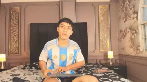 Snapshot of dani_rivass chatting on 3, 10, 2025 Daniel online show from 3, 10, 2025