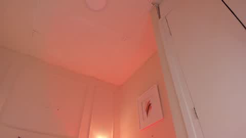 Snapshot of dani_skinny_ chatting on 24, 12, 2024 Hi I am Dani online show from 24, 12, 2024