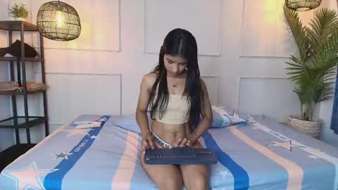 Snapshot of danibell_sweet chatting on 3, 4, 2026 danibell_sweet online show from 3, 4, 2026