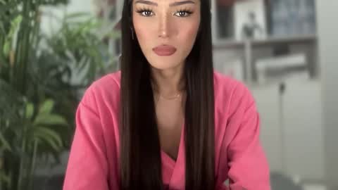 Snapshot of danica_walton chatting on 12, 1, 2025 danica_walton online show from 12, 1, 2025