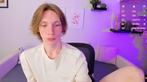 Snapshot of daniel__schmidt chatting on 22, 5, 2026 daniel__schmidt online show from 22, 5, 2026