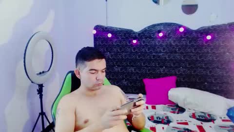 Daniel y olivia online show from 8, 11, 2025