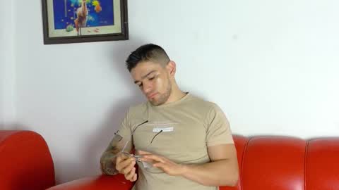 Snapshot of daniel_ova chatting on 15, 1, 2026 Sexy Dani online show from 15, 1, 2026