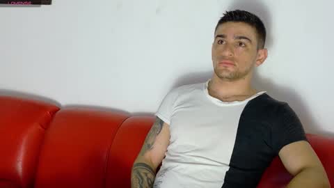 Snapshot of daniel_ova chatting on 4, 2, 2026 Sexy Dani online show from 4, 2, 2026