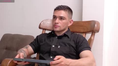 Snapshot of daniel_ova chatting on 12, 2, 2026 Sexy Dani online show from 12, 2, 2026