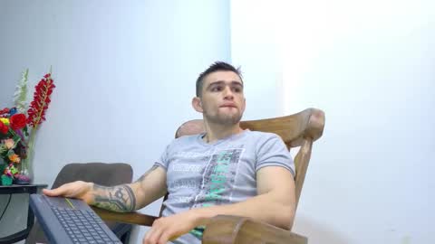 Snapshot of daniel_ova chatting on 19, 2, 2026 Sexy Dani online show from 19, 2, 2026