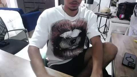 daniel_velez26 online show from 25, 5, 2026