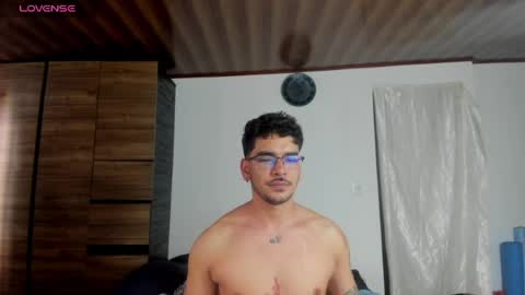 Snapshot of daniel_vianchi chatting on 31, 3, 2026 Dani online show from 31, 3, 2026