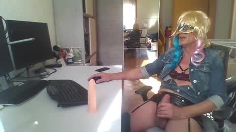 newcumer online show from 17, 1, 2025