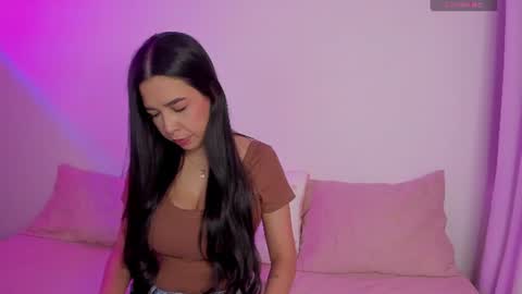 Snapshot of daniela_days chatting on 17, 6, 2026 Dani online show from 17, 6, 2026