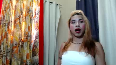 Snapshot of daniela_mondragon chatting on 3, 2, 2026 daniela_mondragon online show from 3, 2, 2026