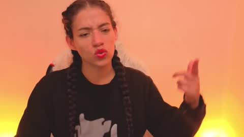 Snapshot of daniela_rivasthl chatting on 26, 3, 2026 daniela_rivasthl online show from 26, 3, 2026