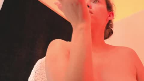 Snapshot of daniela_rivasthl chatting on 29, 3, 2026 daniela_rivasthl online show from 29, 3, 2026