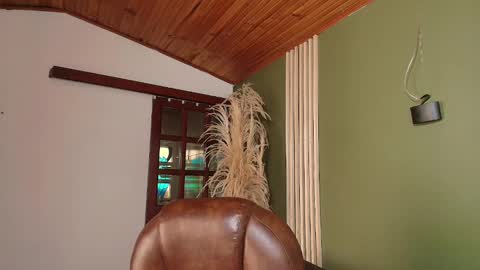 Snapshot of danielamonroe chatting on 28, 9, 2025 danielamonroe online show from 28, 9, 2025