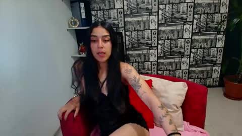 danielamonroe online show from 19, 5, 2026