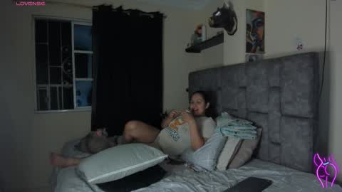 danielasexya online show from 4, 11, 2025