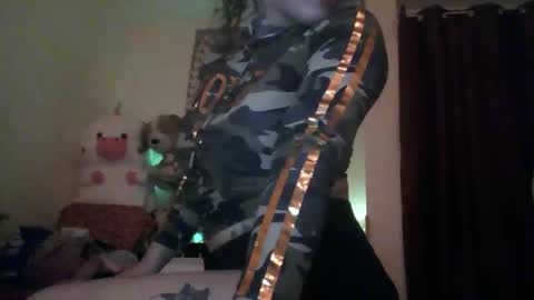 Snapshot of danielatrans662135 chatting on 19, 1, 2025 DANIELA online show from 19, 1, 2025