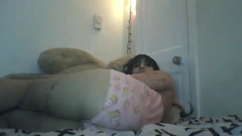 Snapshot of danielatrans662135 chatting on 9, 2, 2025 DANIELA online show from 9, 2, 2025