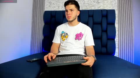 Snapshot of danielclarton chatting on 11, 12, 2024 DANIEL online show from 11, 12, 2024