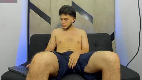 Snapshot of danielclarton chatting on 7, 3, 2025 DANIEL online show from 7, 3, 2025