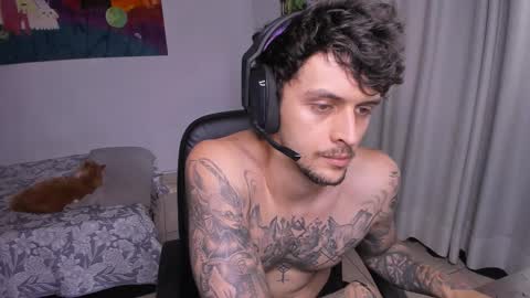 Daniele Bunny online show from 2, 2, 2026