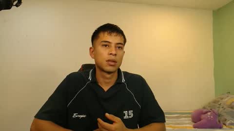 Snapshot of danielitopapii chatting on 13, 5, 2026 danielitopapii online show from 13, 5, 2026