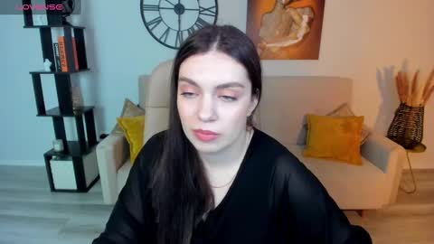Daniella online show from 9, 3, 2025