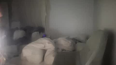 daniellealexa online show from 9, 5, 2026