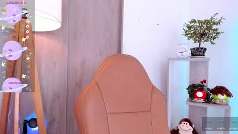 Danielle Rose online show from 7, 2, 2025