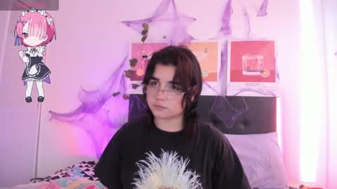 Snapshot of daniellesins_ chatting on 20, 10, 2025    online show from 20, 10, 2025