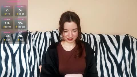 Mia online show from 10, 4, 2026