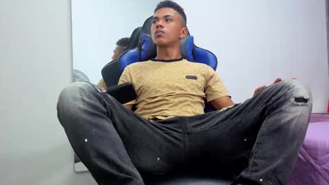 Snapshot of daniels6959 chatting on 28, 10, 2025 JUAN online show from 28, 10, 2025