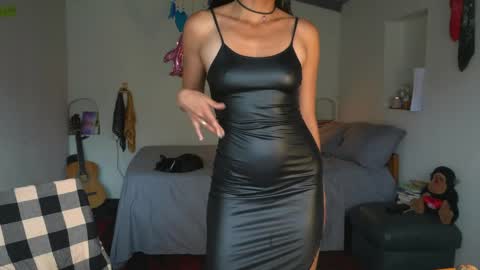 Snapshot of daniisla chatting on 25, 5, 2026 danalle .. online show from 25, 5, 2026